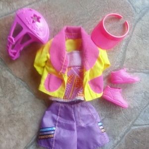Barbie Neon Mixed Sporty Outfit